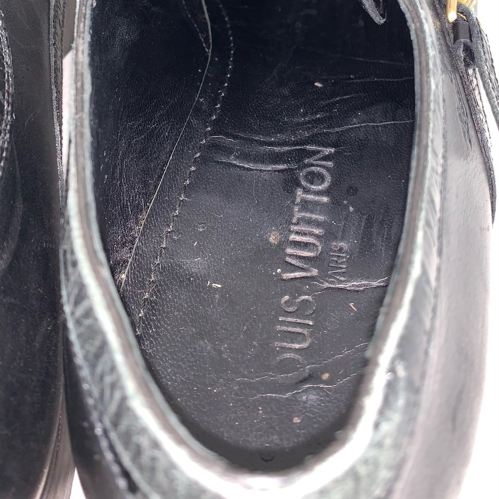 LOUIS VUITTON Black Leather Men's Oxfords Lace Up - Picture 13 of 16